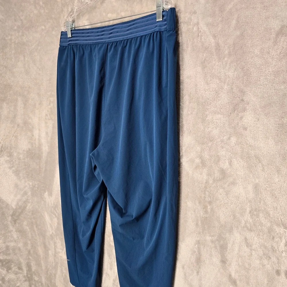 Nike Essential Pants Women 1X Blue Dri-Fit Cropped Tapered Athleisure Gym Light